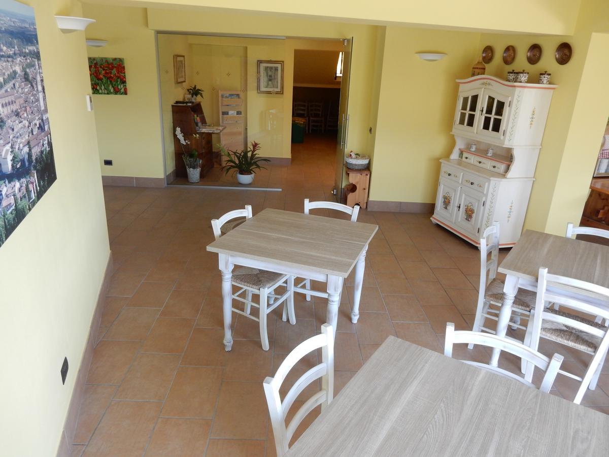 Agriturismo Corte Ambrosi Pescantina Eksteriør bilde