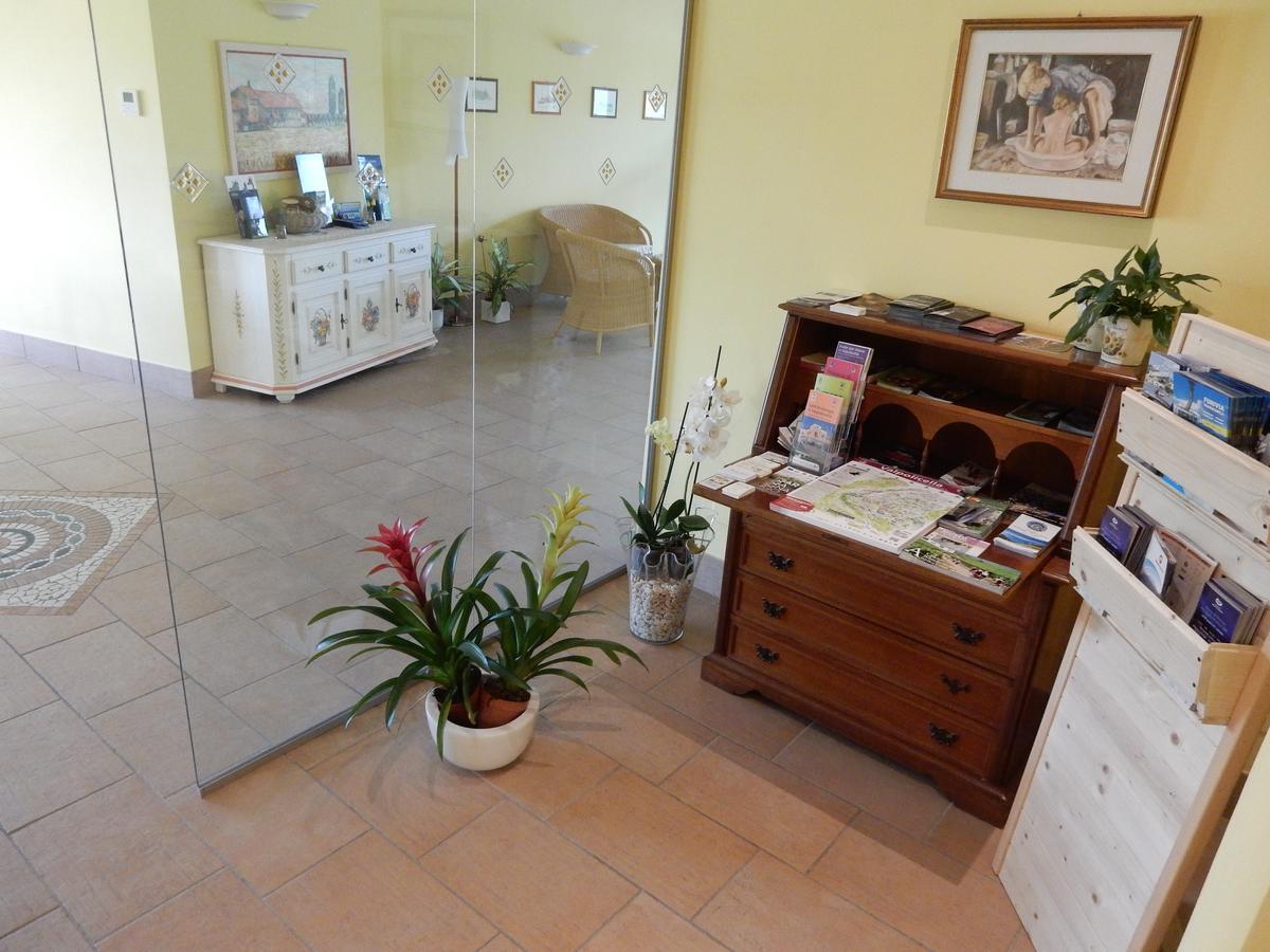 Agriturismo Corte Ambrosi Pescantina Eksteriør bilde